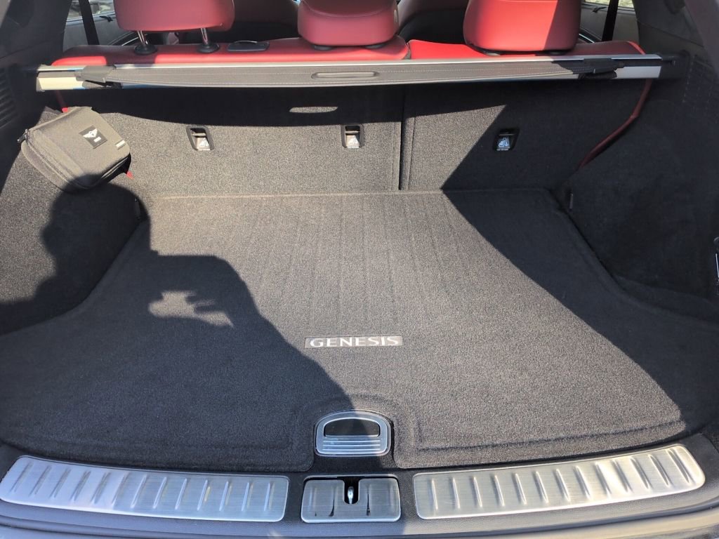 Used 2023 Genesis GV70 3.5T Sport w/ Sport Prestige Package image 28