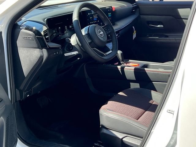 New 2026 Nissan Kicks SR image 11