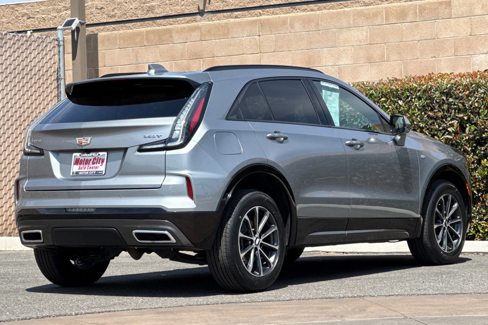 Used 2024 Cadillac XT4 Sport FWD image 4