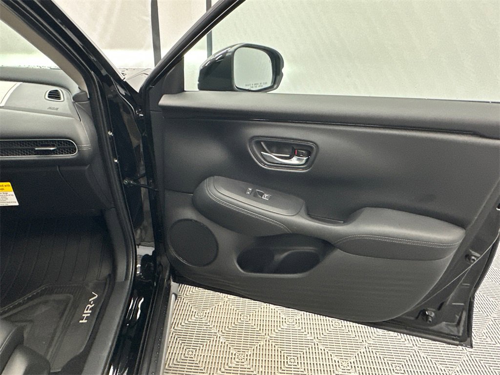 New 2026 Honda HR-V EX-L image 16