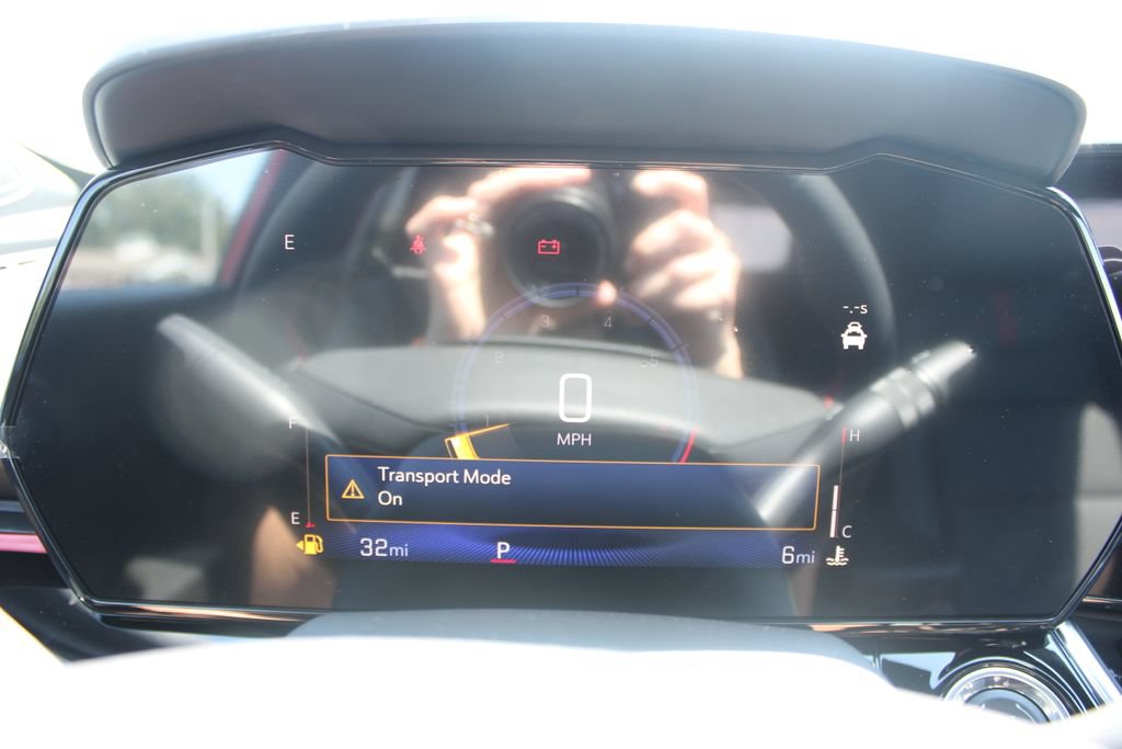 New 2026 Chevrolet Trax RS w/ Sunroof Package FWD image 34