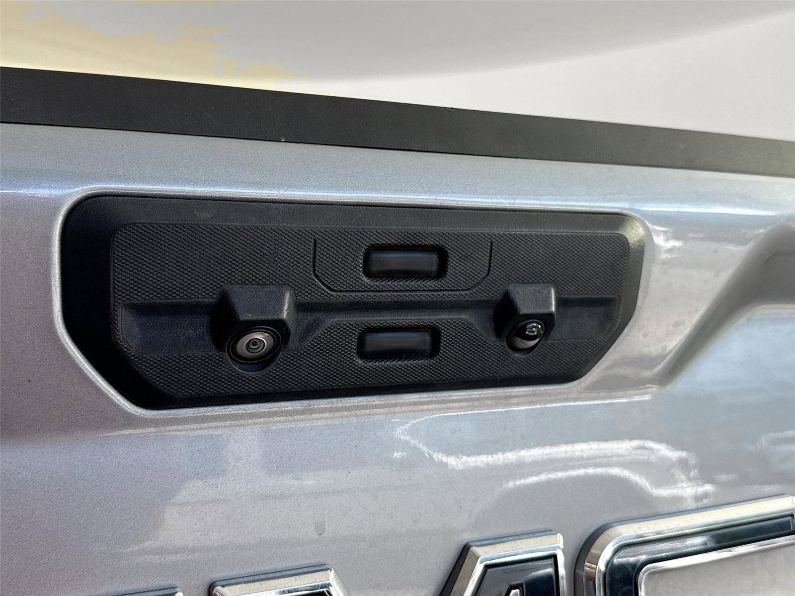 Used 2023 GMC Sierra 1500 Denali Ultimate AWD/4WD image 16