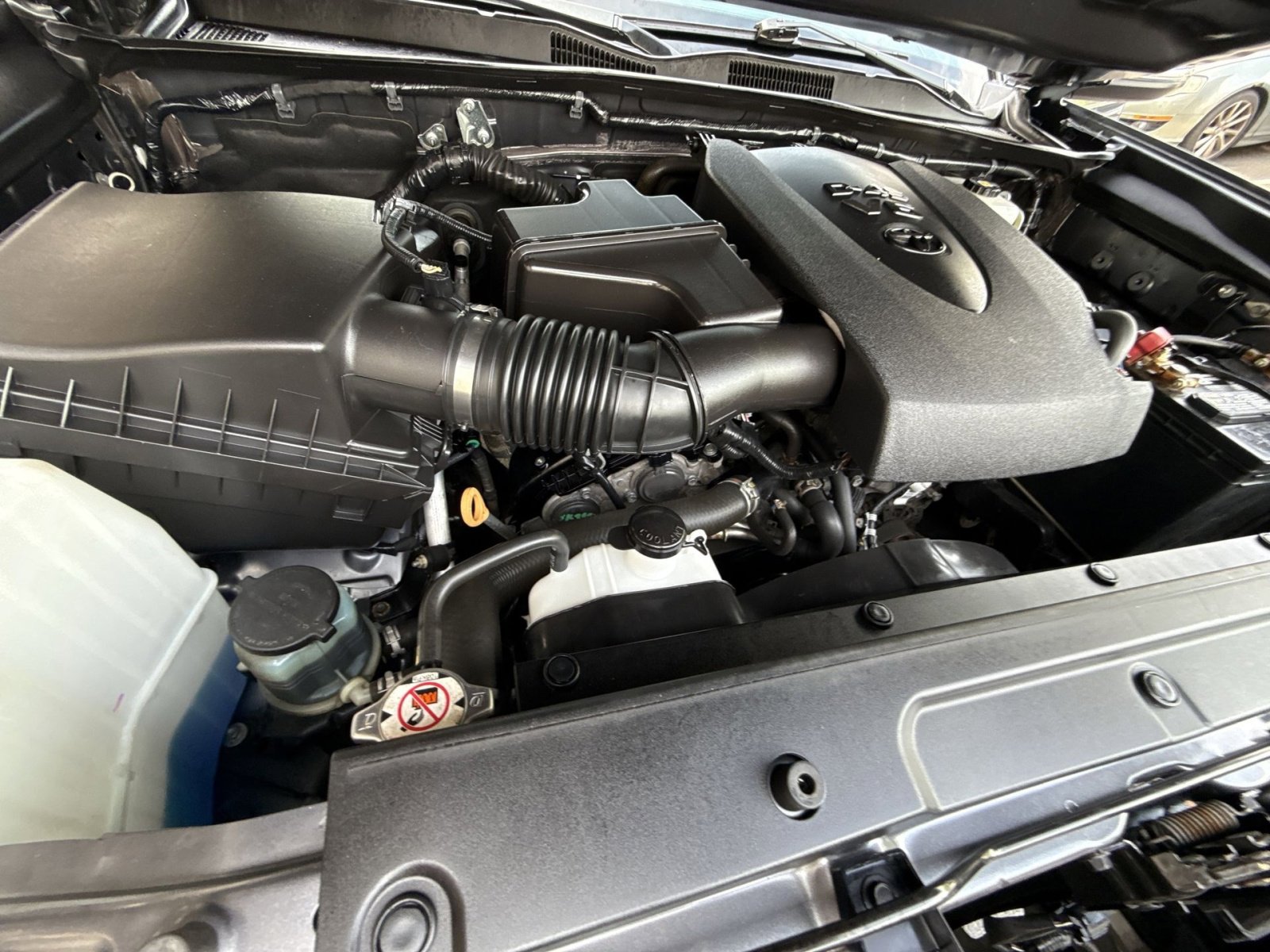 Used 2021 Toyota Tacoma TRD Off-Road image 27