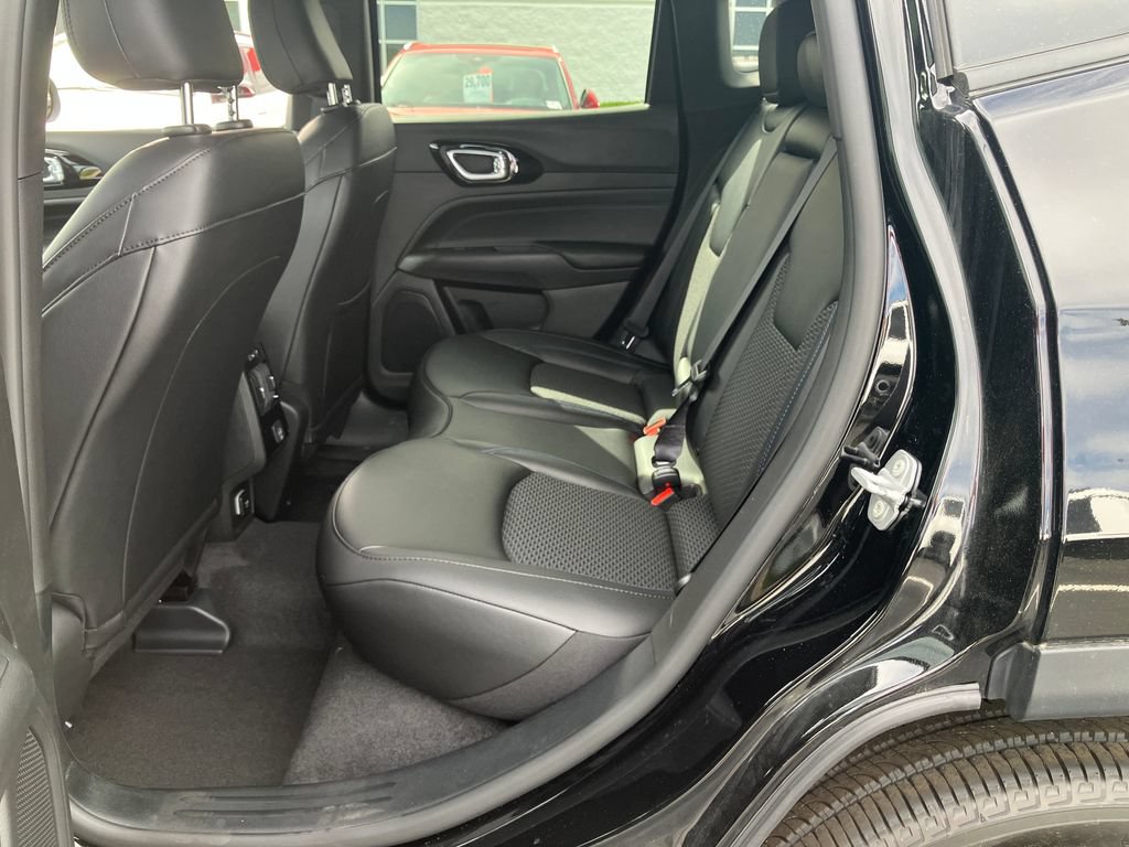 New 2026 Jeep Compass Latitude AWD/4WD image 27