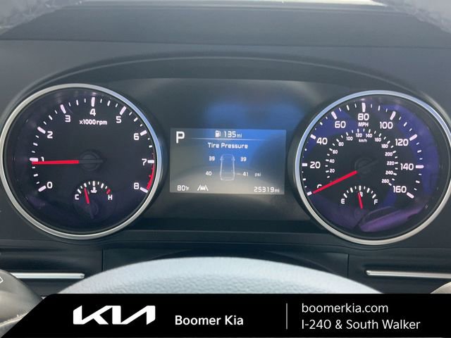 Used 2024 Kia Carnival LX image 22