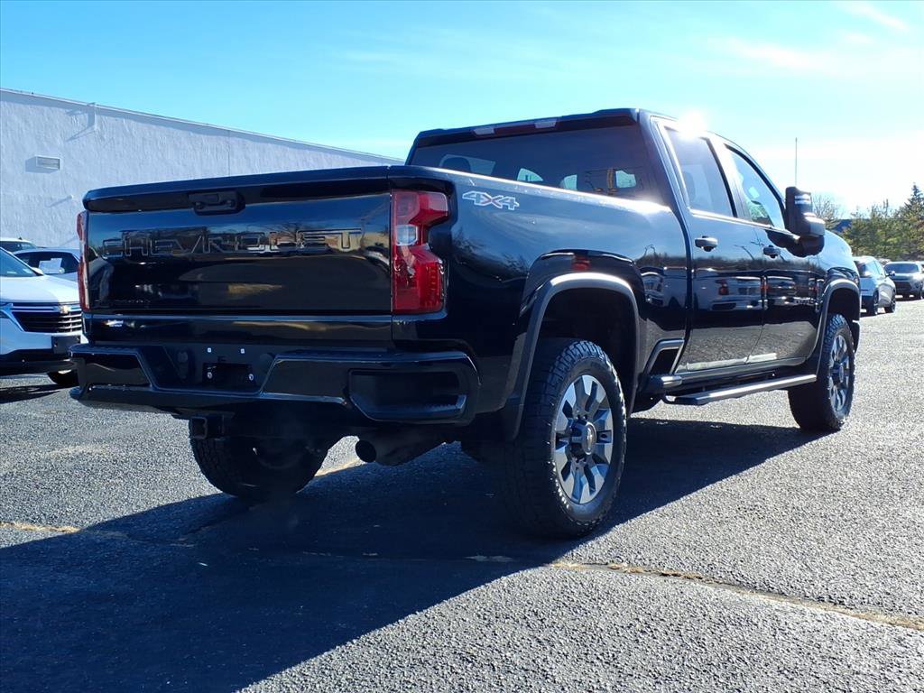 Used 2022 Chevrolet Silverado 2500 Custom w/ Custom Value Package image 6
