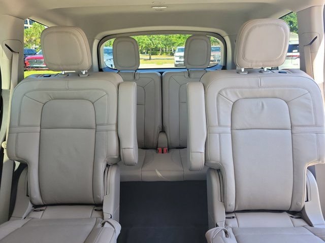 Certified 2024 Lincoln Aviator Reserve w/ Equipment Group 201A RWD image 19