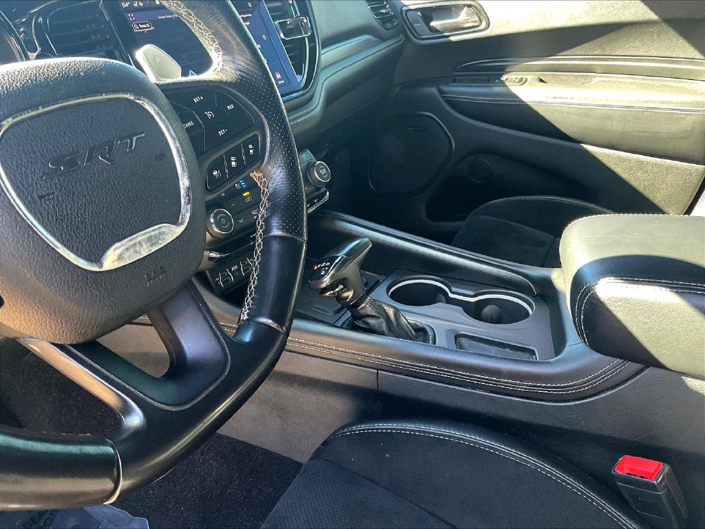 Used 2022 Dodge Durango SRT w/ Technology Group AWD/4WD image 18
