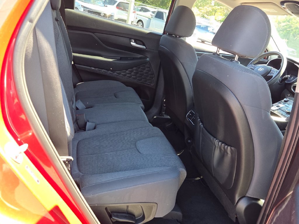 Used 2021 Hyundai Santa Fe SEL FWD image 14