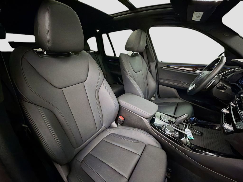 Used 2021 BMW X3 xDrive30e w/ Convenience Package image 32