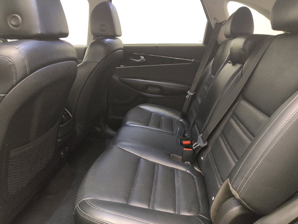 Used 2019 Kia Sorento EX w/ EX Touring Package FWD image 18