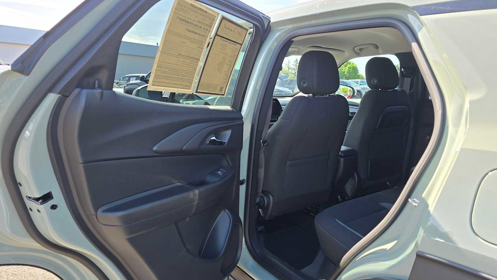 Used 2026 Chevrolet TrailBlazer LS w/ LS Convenience Package AWD/4WD image 17