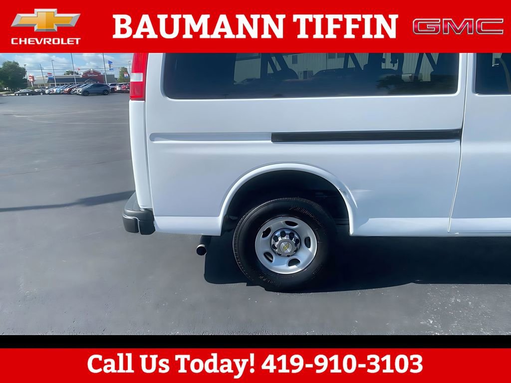 Used 2024 Chevrolet Express 3500 LT w/ LT Preferred Equipment Group image 27