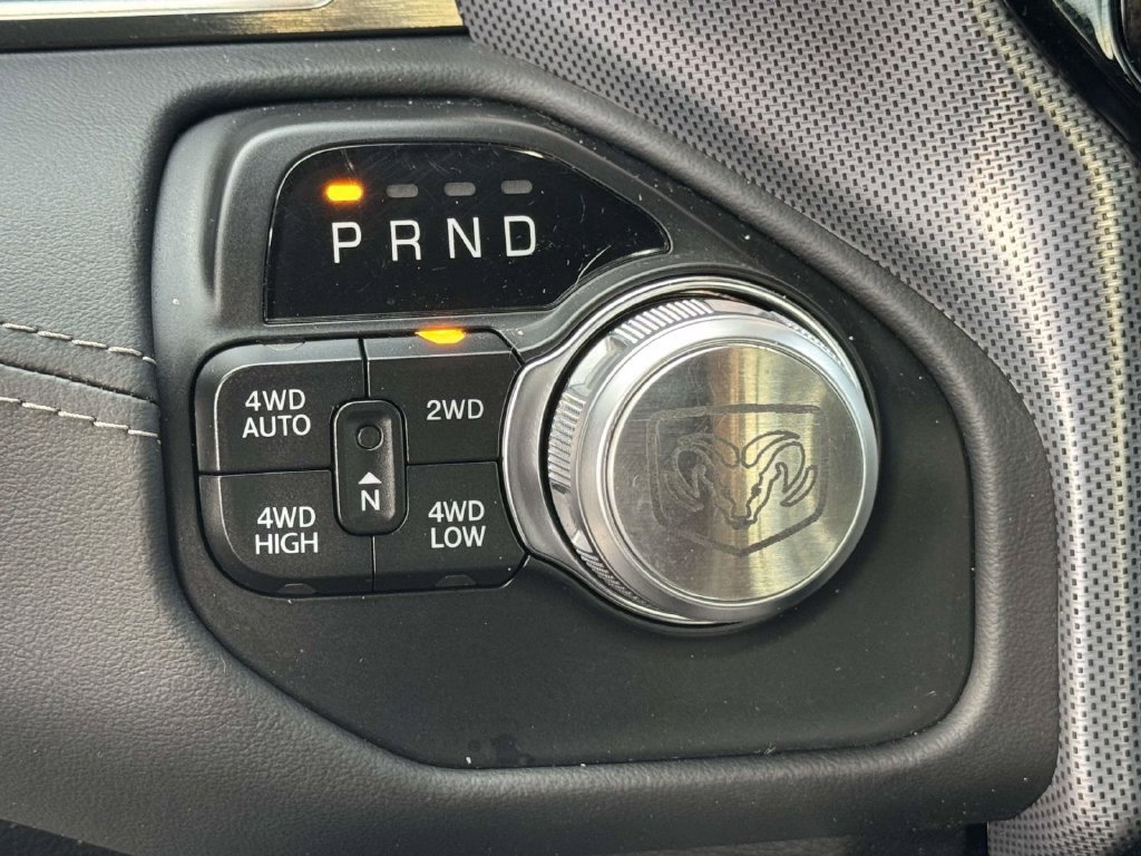 Used 2021 RAM 1500 Limited AWD/4WD image 21