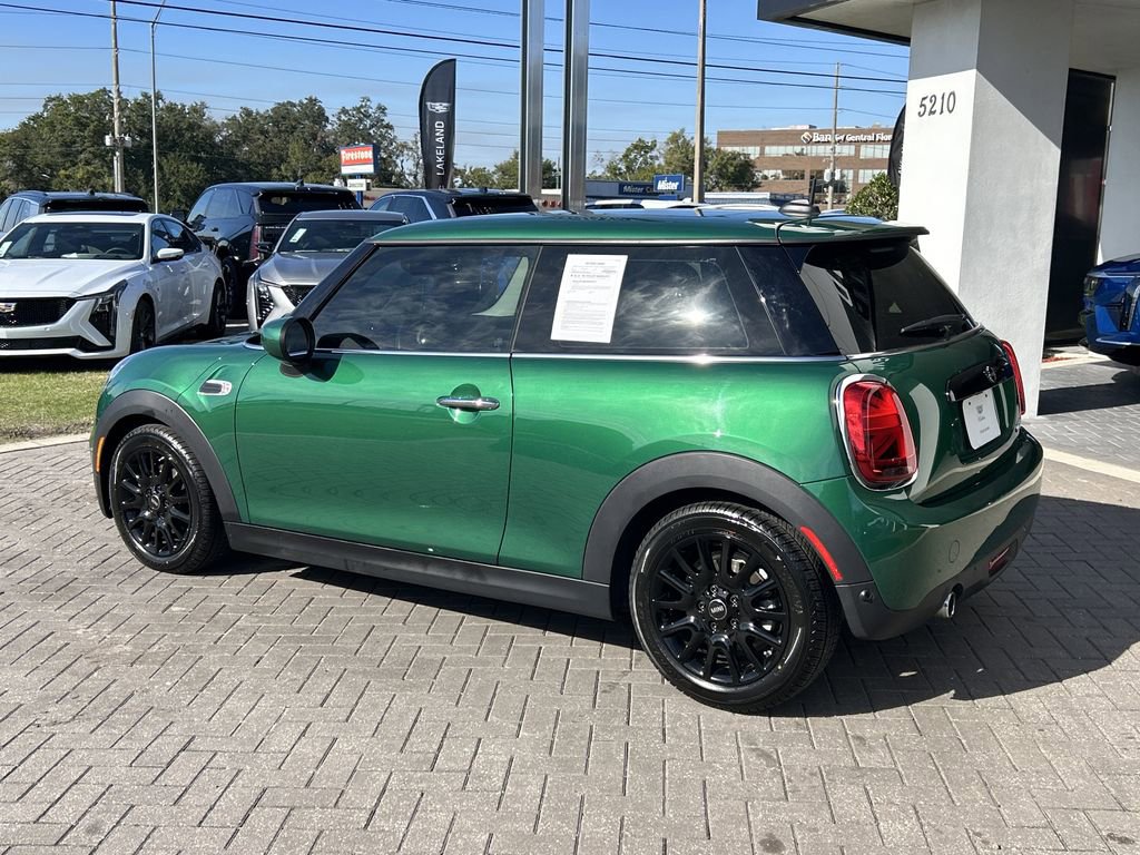 Used 2020 MINI Cooper 2-Door Hardtop image 4