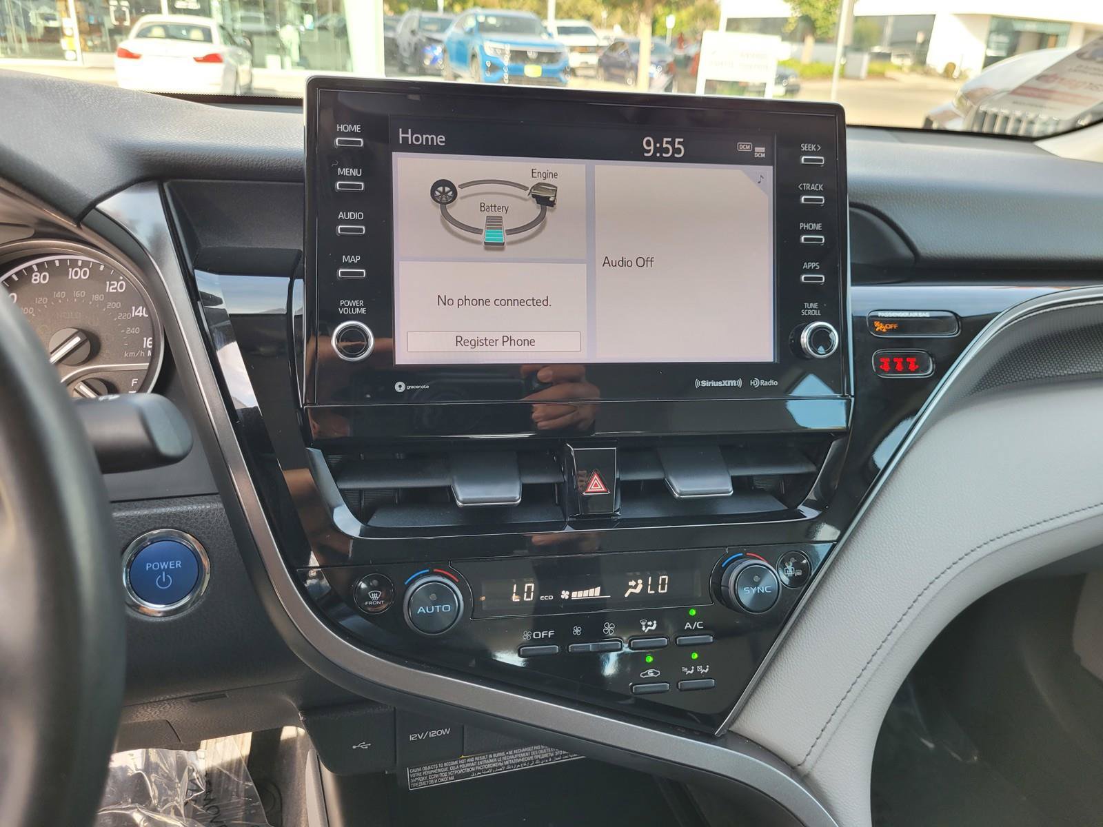 Used 2021 Toyota Camry XSE FWD image 26