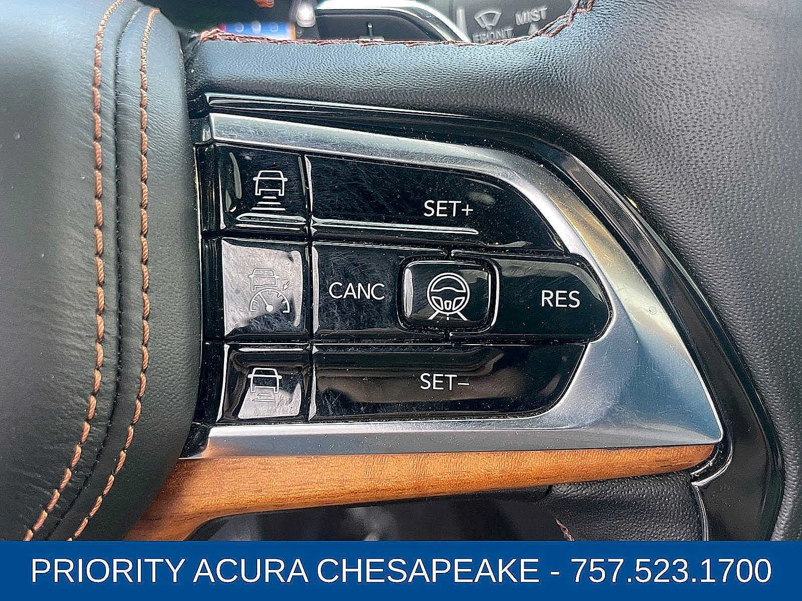 Used 2022 Jeep Grand Cherokee Summit AWD/4WD image 15