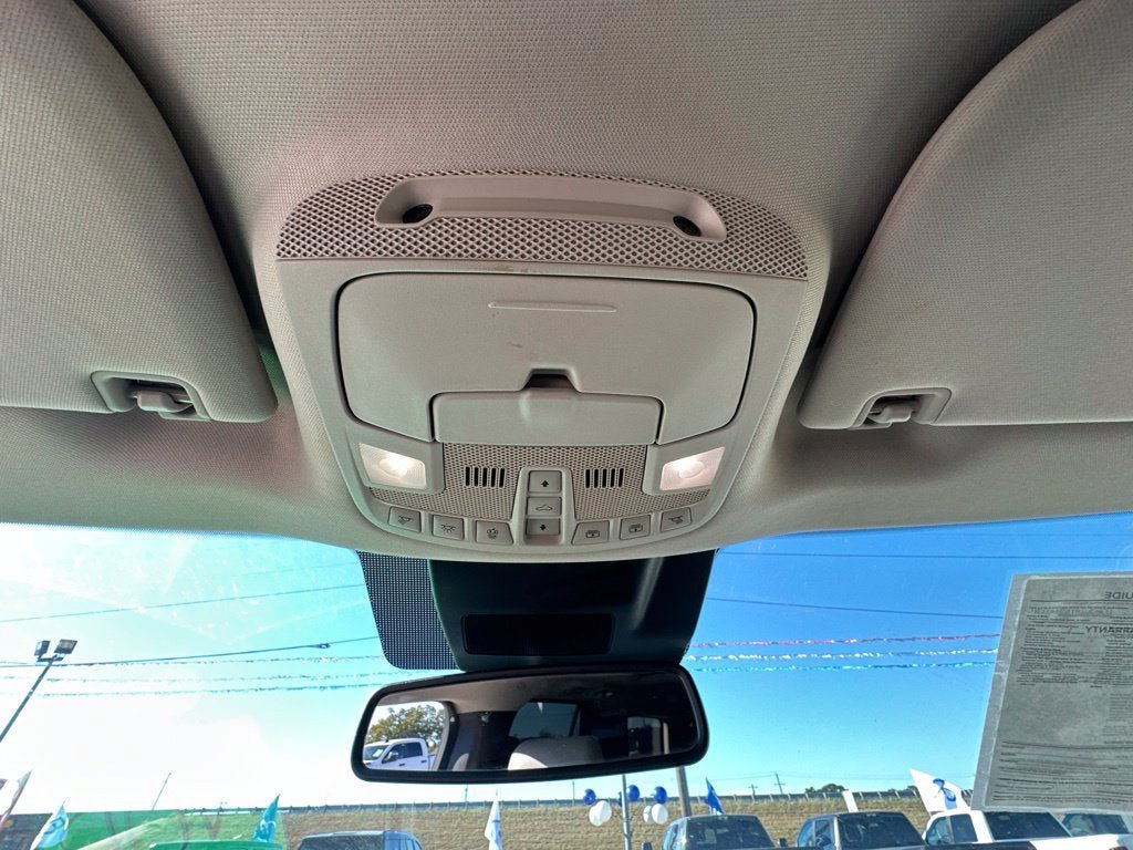Used 2018 Ford Expedition Limited w/ Equipment Group 301A AWD/4WD image 14