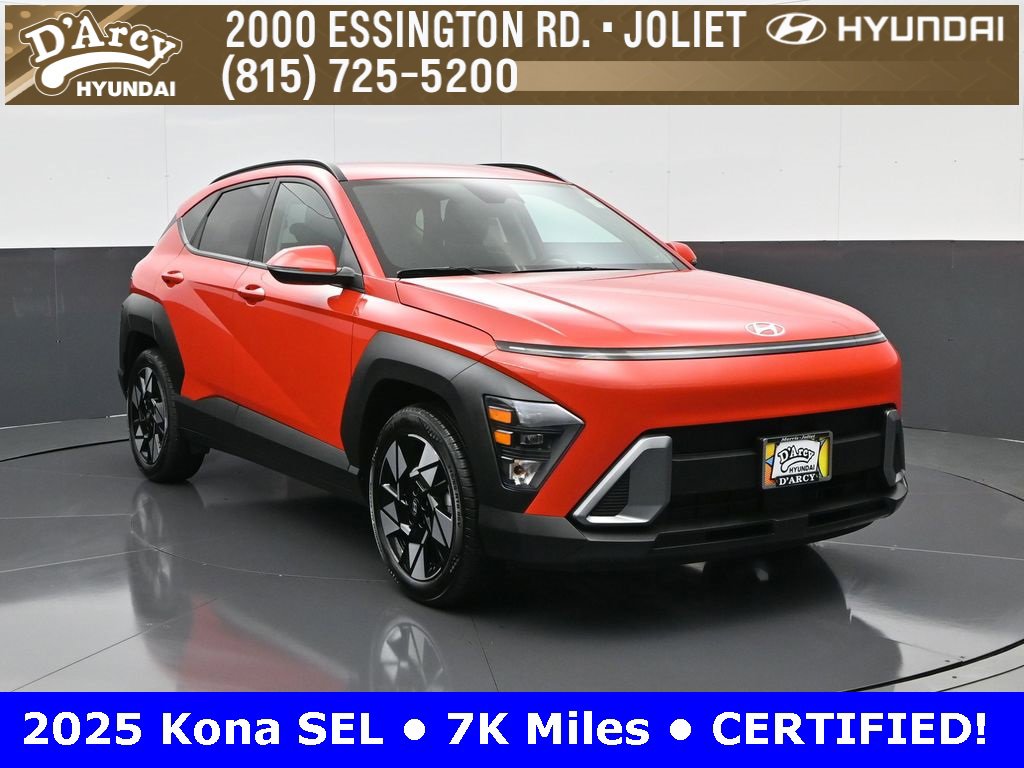 Certified 2025 Hyundai Kona SEL image 3