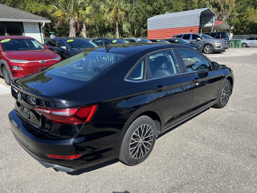 Used 2021 Volkswagen Jetta SE FWD image 5