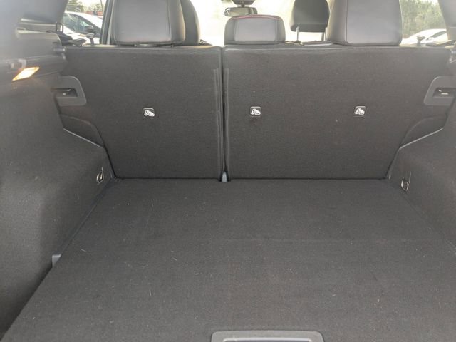 Used 2025 Nissan Kicks SR image 29