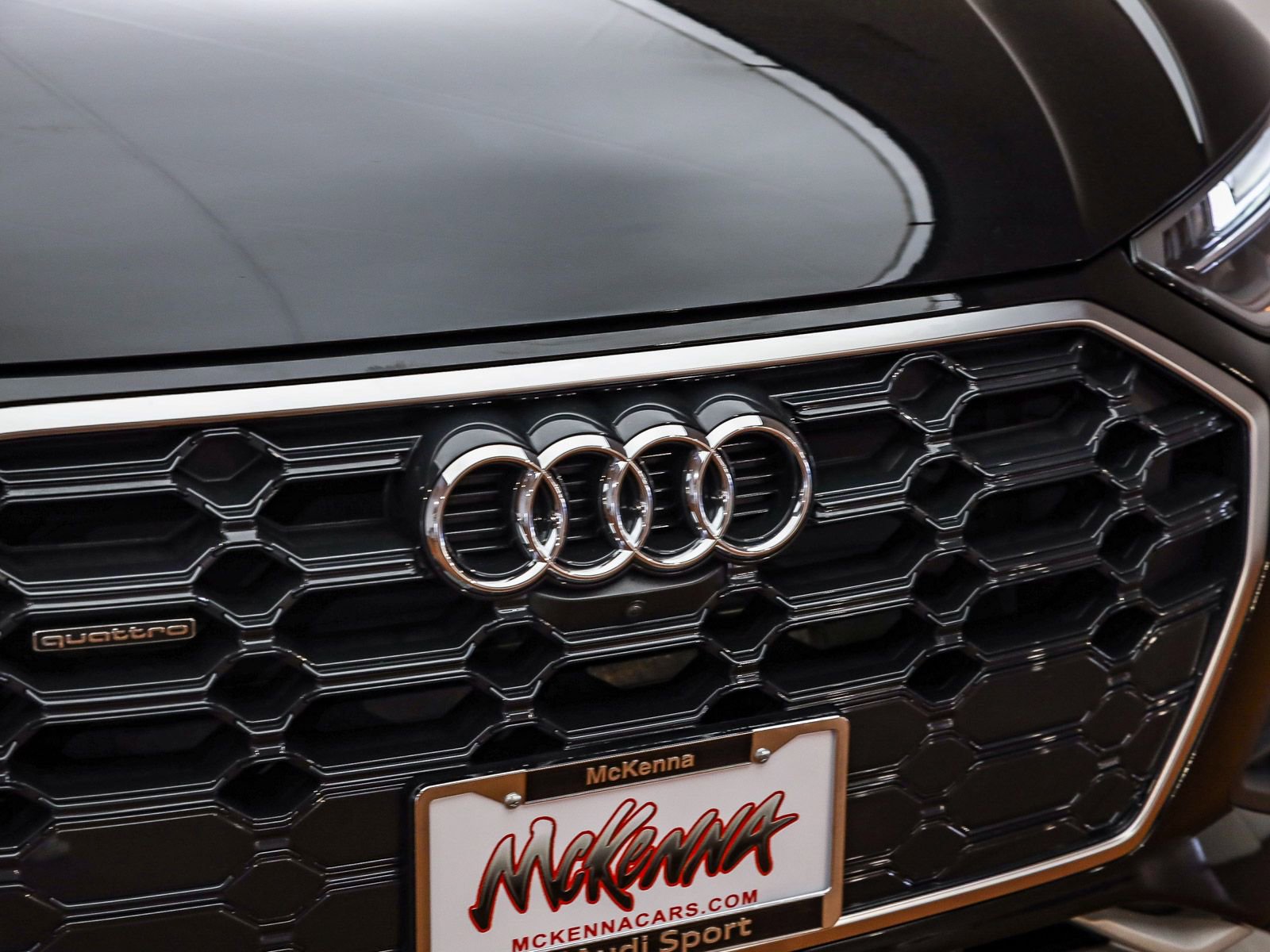 Used 2023 Audi Q5 2.0T Premium Plus w/ Premium Plus Package image 9