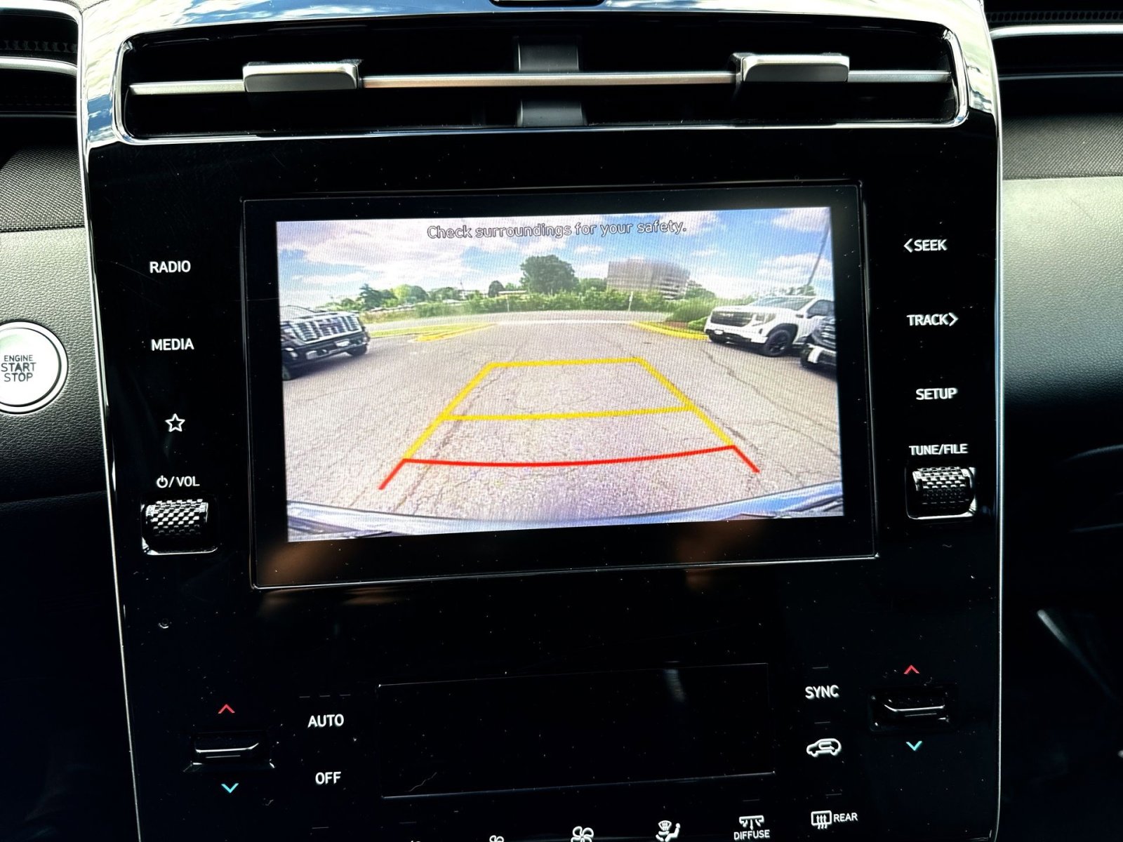 Used 2023 Hyundai Tucson SEL w/ Convenience Package AWD/4WD image 19