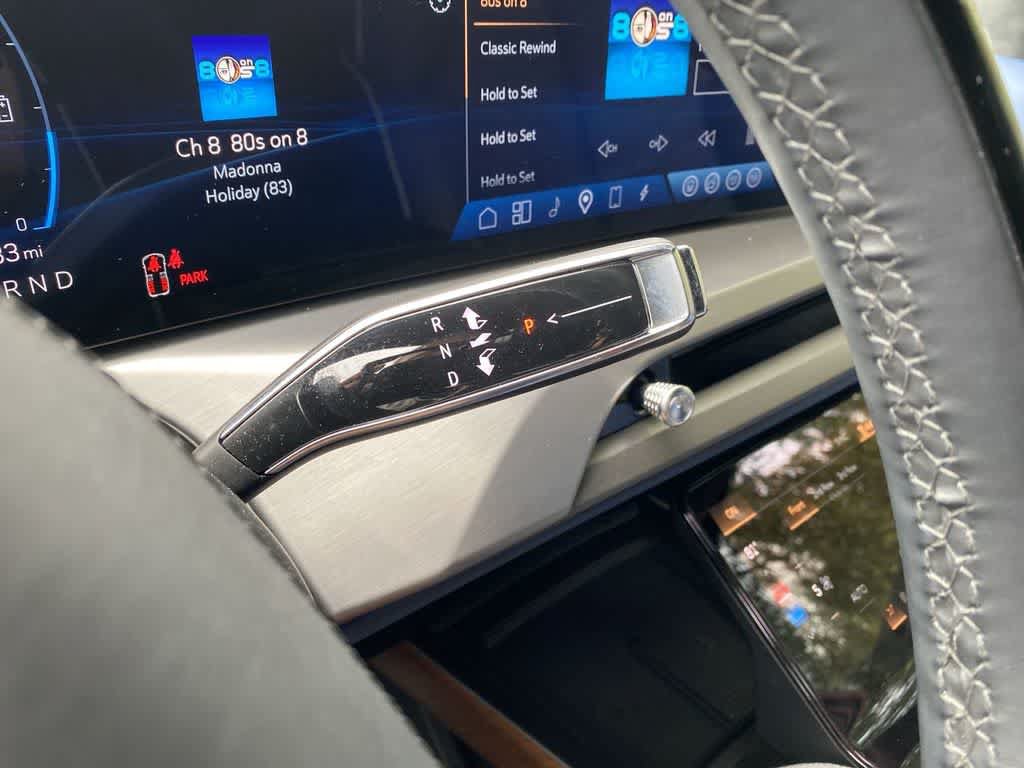 Certified 2026 Cadillac Vistiq Premium Luxury AWD/4WD image 26