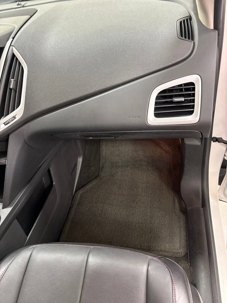 Used 2017 GMC Terrain SLT w/ Open Road Package FWD image 27