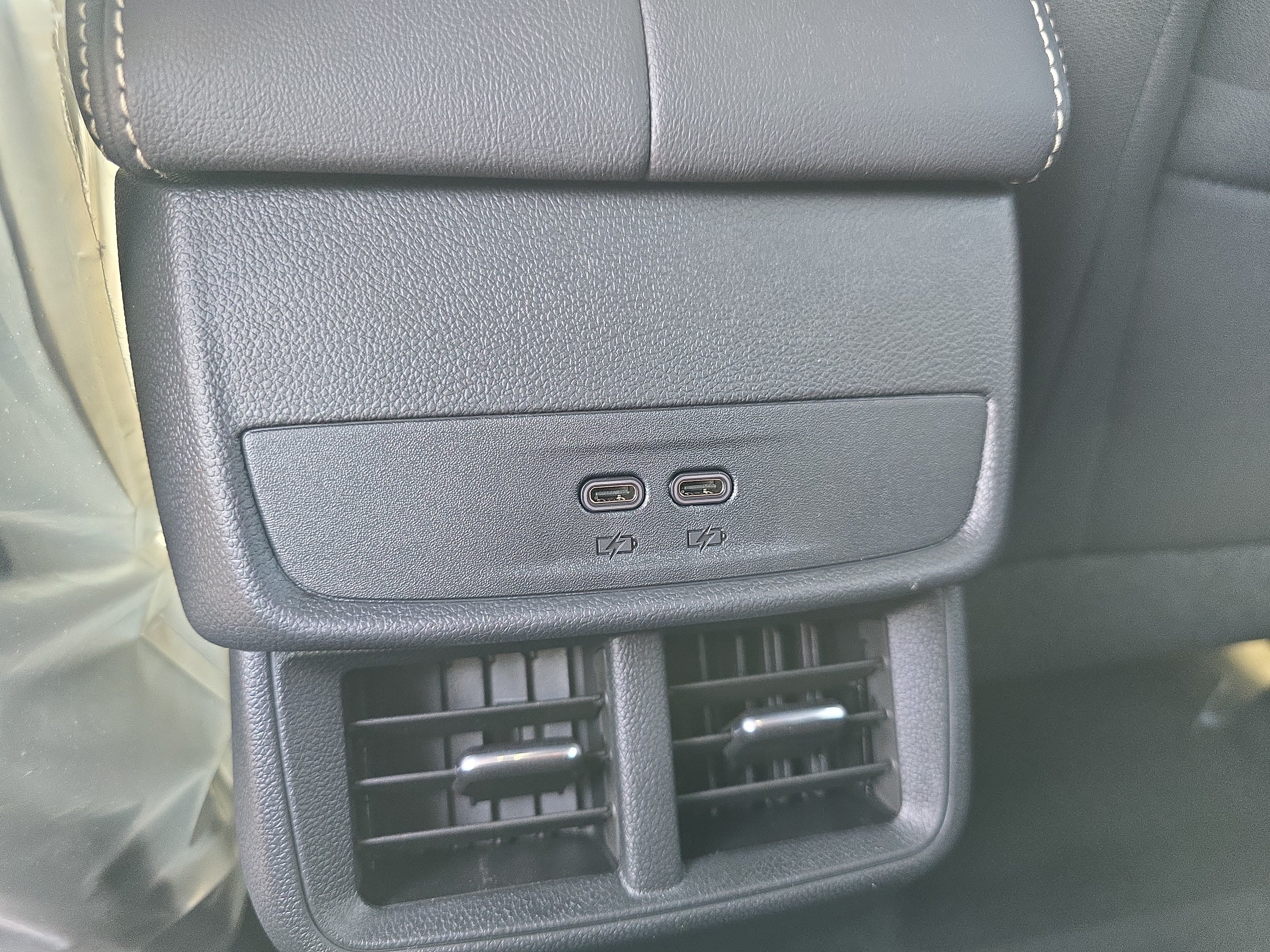 New 2027 GMC Terrain Elevation w/ LPO, Floor Liner Package FWD image 14