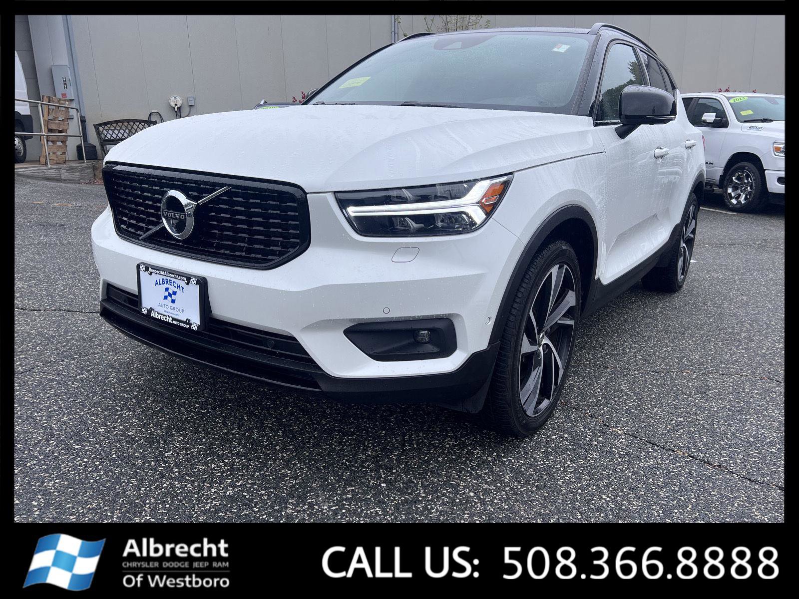 Used 2021 Volvo XC40 T5 R-Design w/ Protection Package Premier