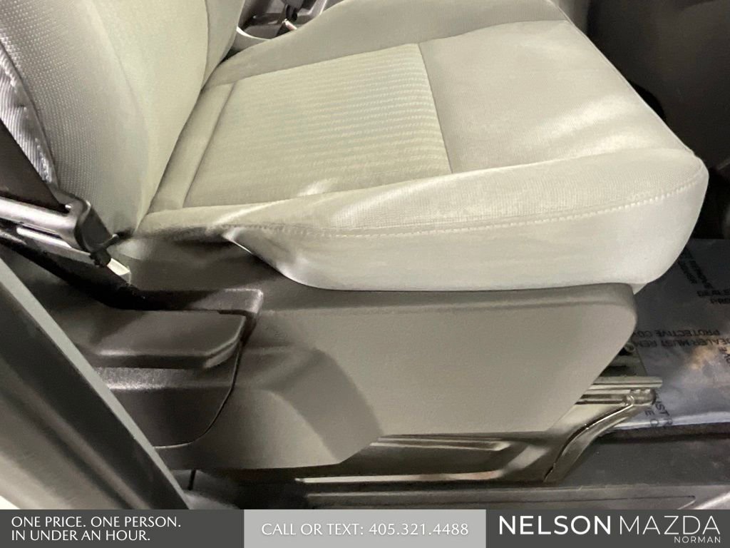 Used 2019 Ford Transit 350 XLT image 24