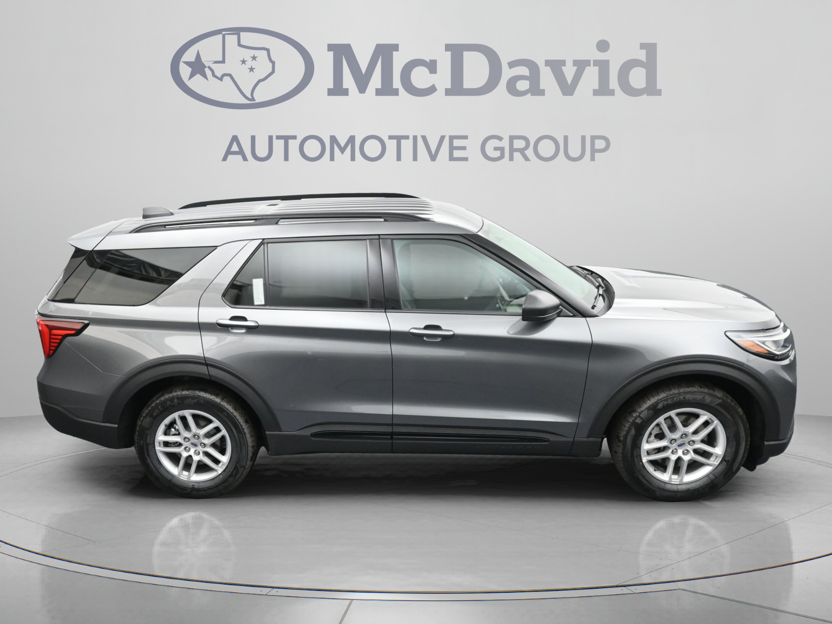New 2026 Ford Explorer Active RWD image 25