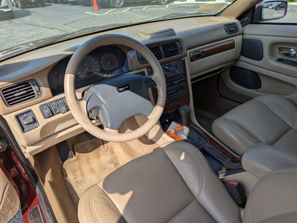 Used 2000 Volvo C70 LT FWD image 13