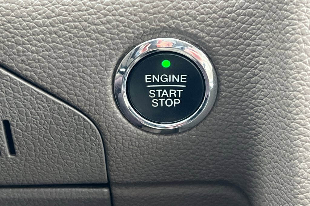 Used 2016 Lincoln Navigator Select image 21