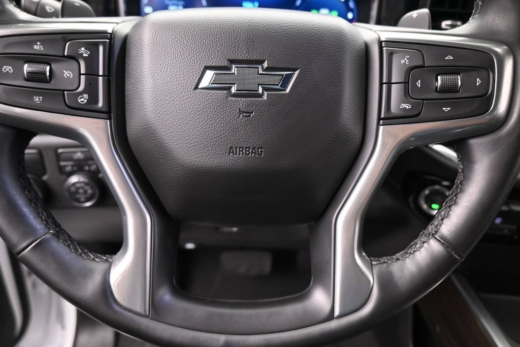 Used 2025 Chevrolet Silverado 1500 RST RWD image 32