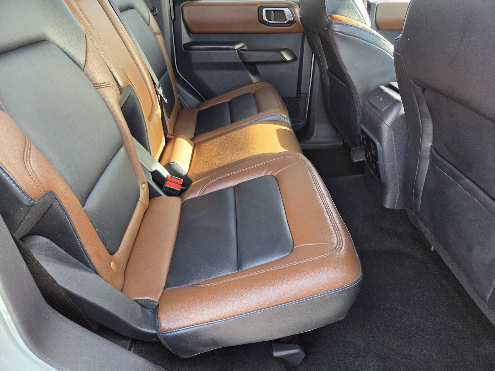 Certified 2024 Ford Bronco Outer Banks image 14