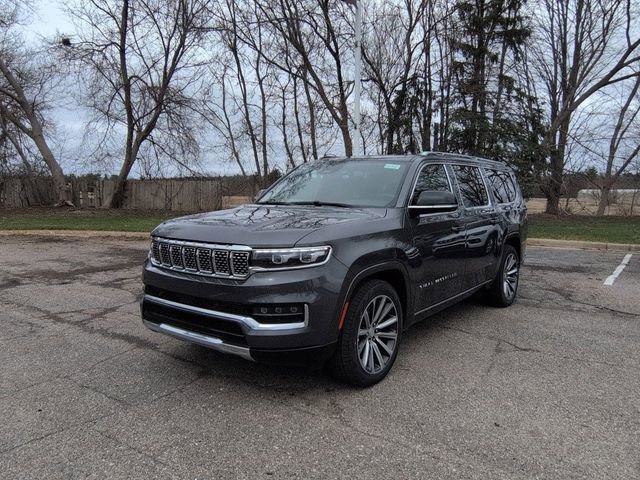 Used 2023 Jeep Grand Wagoneer L 4WD image 7