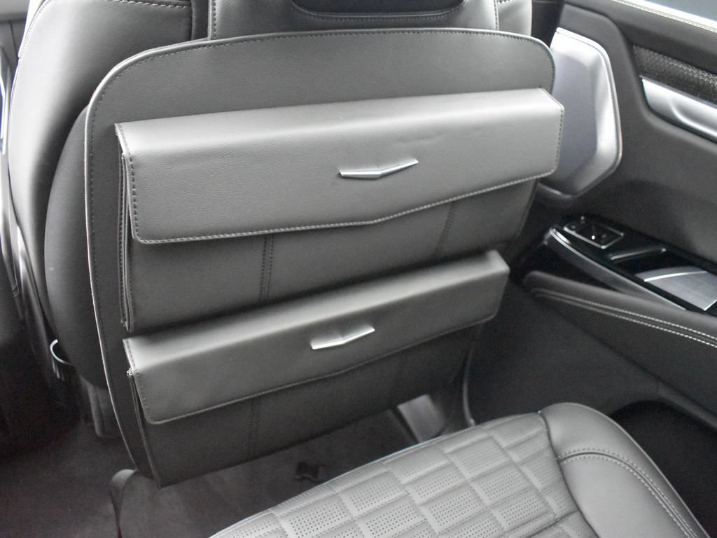 Certified 2025 Cadillac Escalade V w/ LPO, ONYX Package AWD/4WD image 35
