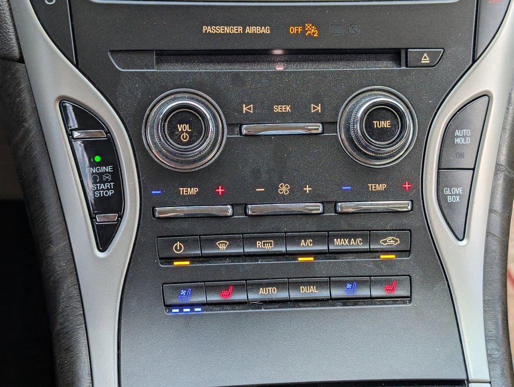 Used 2020 Lincoln Nautilus Reserve w/ Equipment Group 202A image 19