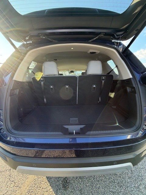 New 2025 Honda Pilot EX-L image 10