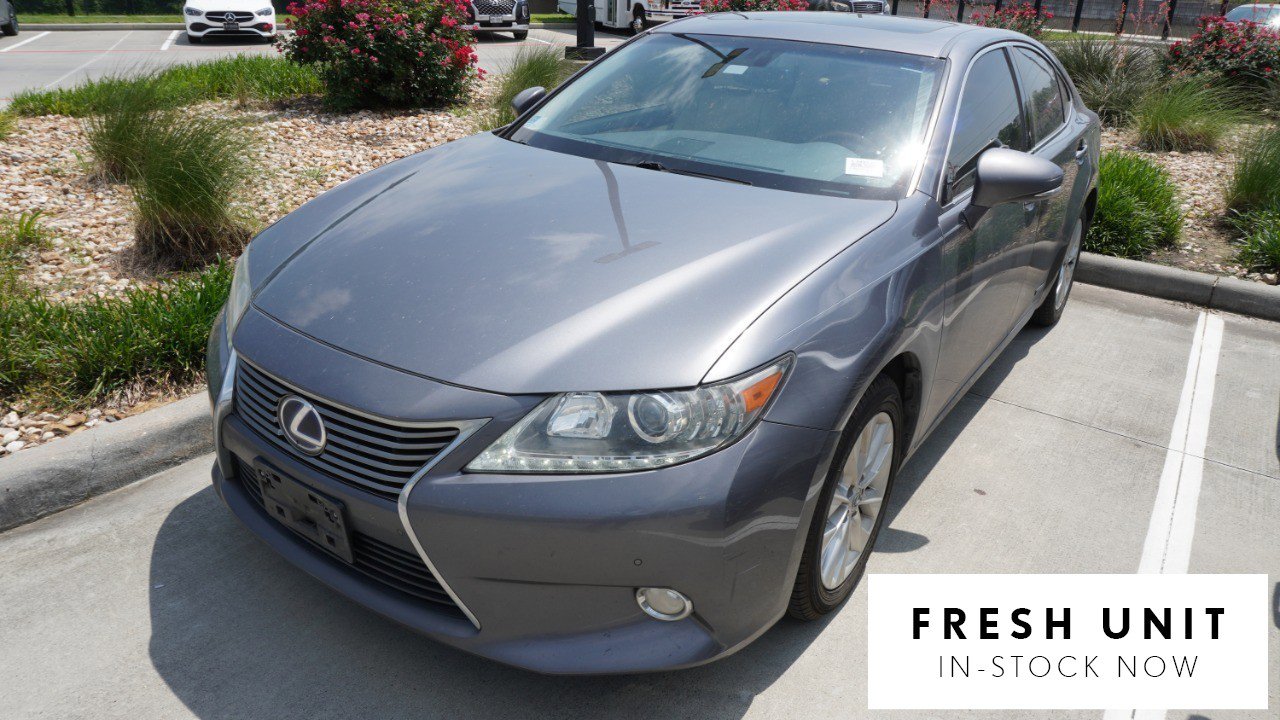 Used 2013 Lexus ES 300h w/ Premium Pkg FWD image 1