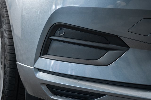 Used 2020 Volvo XC60 T6 Momentum image 13