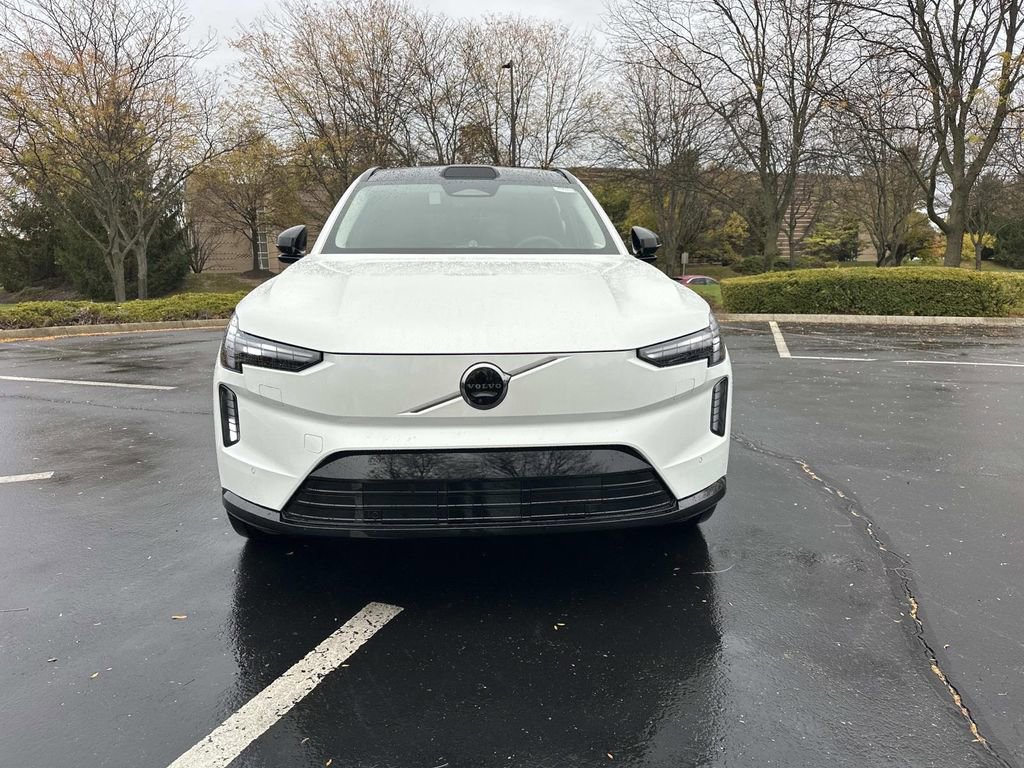 New 2025 Volvo EX90 Ultra w/ Protection Package Premier image 2
