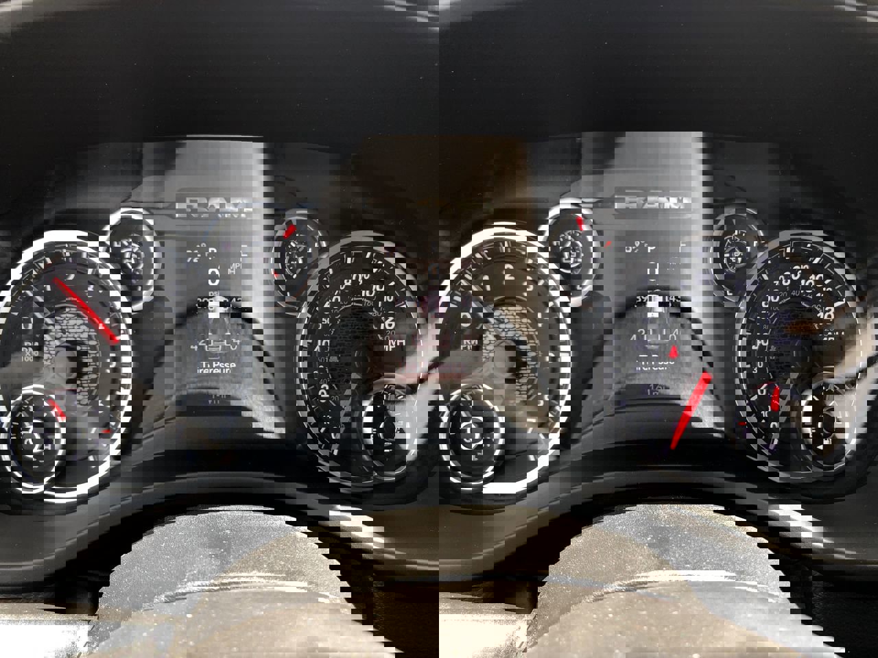 New 2026 RAM 1500 4x4 Crew Cab image 16