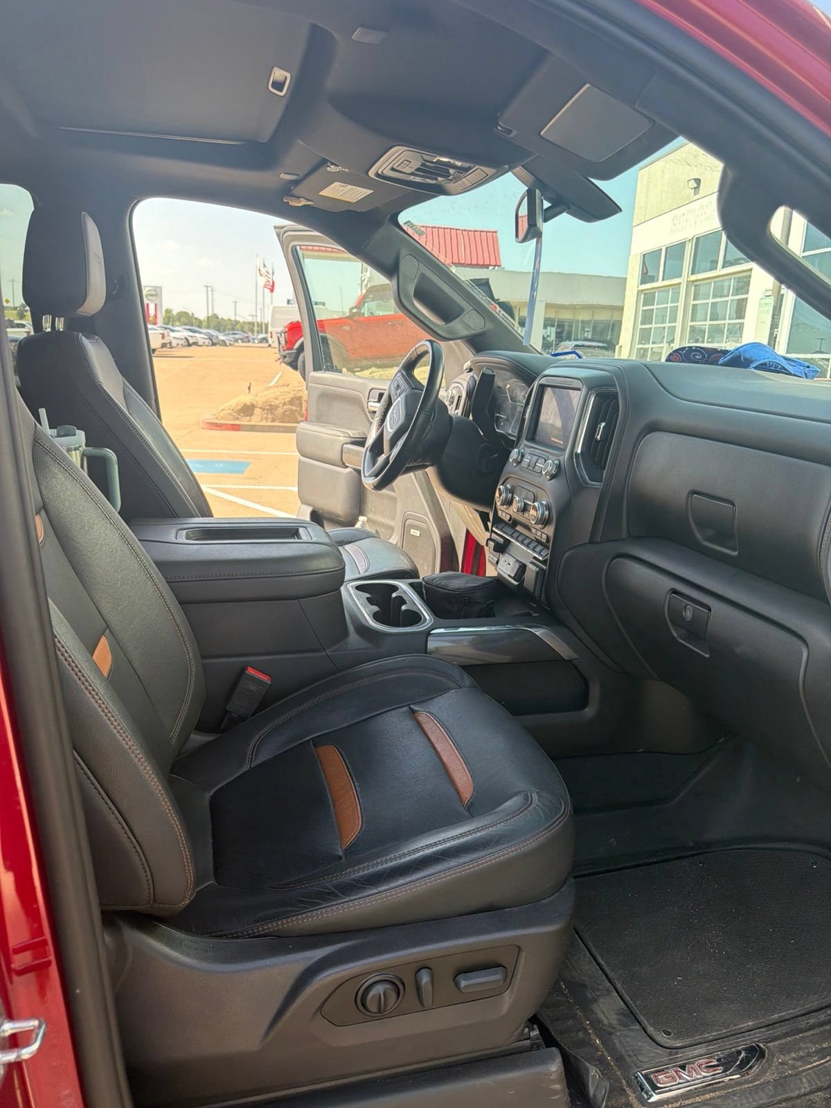 Used 2022 GMC Sierra 1500 AT4 w/ AT4 Premium Package AWD/4WD image 14