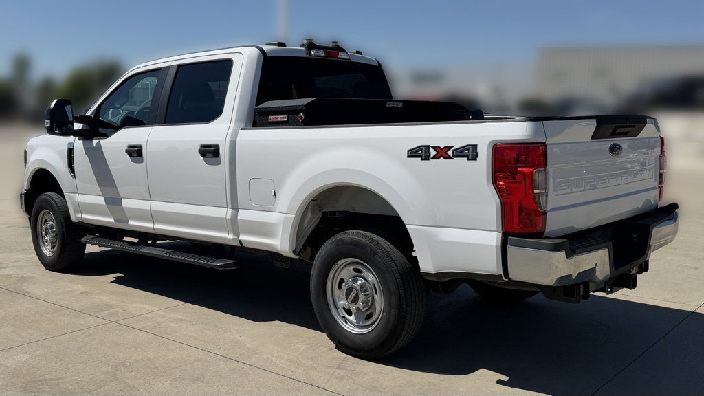 Used 2022 Ford F350 XL w/ Power Equipment Group AWD/4WD image 3