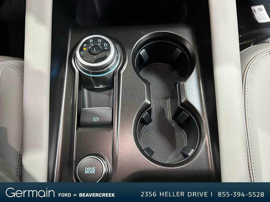 New 2026 Ford Explorer Active w/ Active Comfort Package image 17