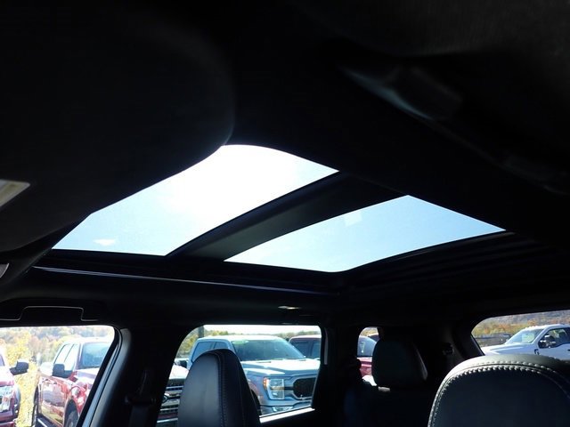 Used 2022 Mitsubishi Outlander SEL Black Edition image 24