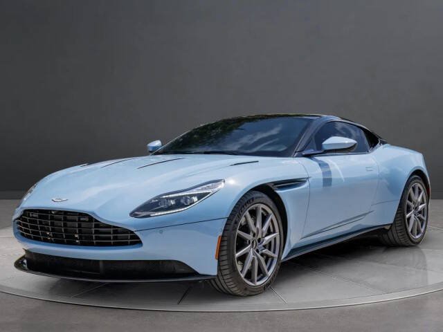 Used 2017 Aston Martin DB11 V12